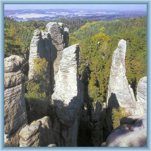 Rektorky and Prachov Needle