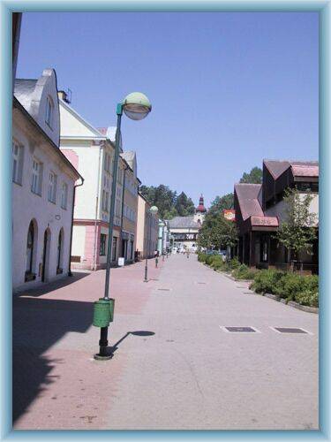 The centre of Teplice nad Metuj�