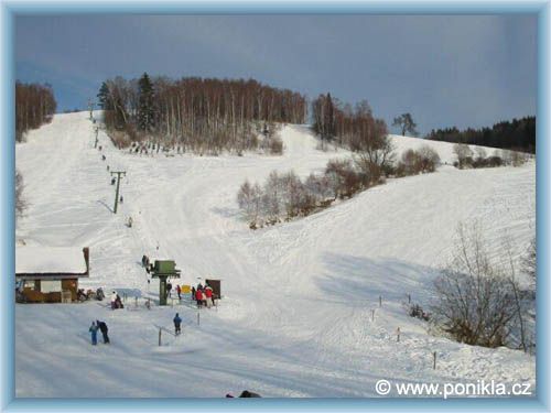 Ponikl� - skiareal Homole