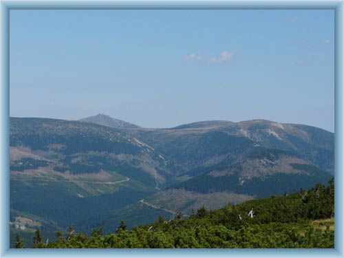 Lu�n� mountain from meadow of Pan�ava