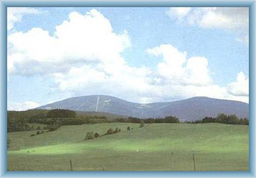 �ern� and Sv�tl� mountains