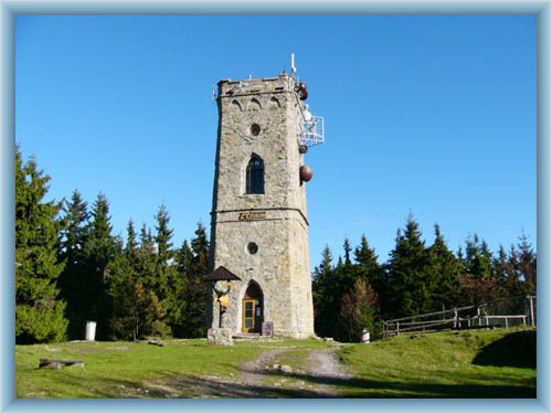 Mountain P�edn� �al� - view-tower