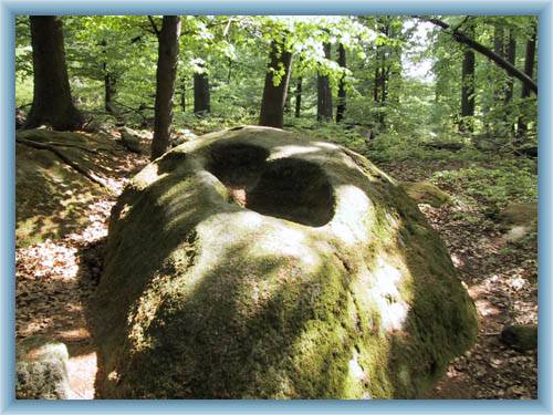 Area of �e��n -rocks