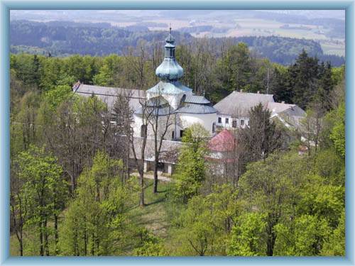 K�eme�n�k - church
