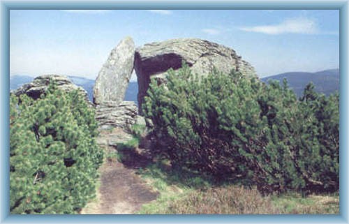 Stone window under �erven� mountains