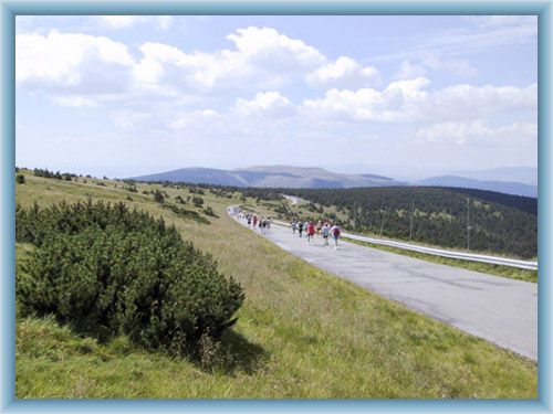 Road to mountain Prad�d