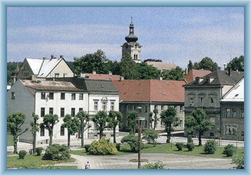 Town square in Nov� M�sto pod Smrkem