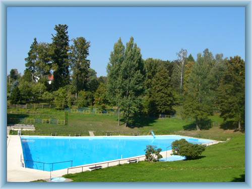 �esk� Kamenice - swimming pool