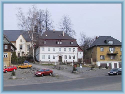 Ch�ibsk� - town square