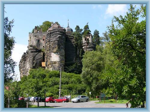 Sloup castle