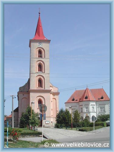 Velk� B�lovice - Church
