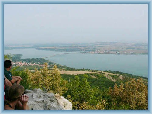 Reservoir Nov� Ml�ny from ruin od castle D�v�� hrad