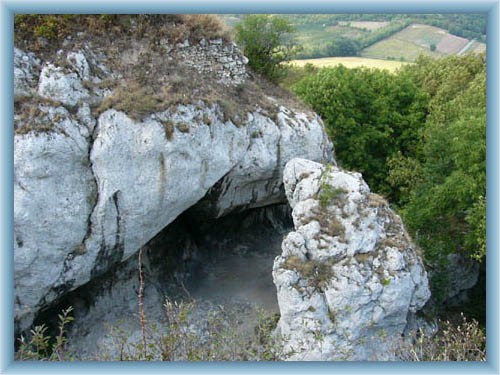 Rock by catle Sirot�� hr�dek