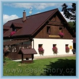 Cottage Pod kapli�kou