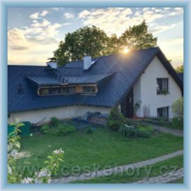 Family farm house Chloumek