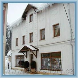 Apartments Lubo�