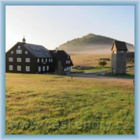Hotel Pansk� d�m and Pyramida