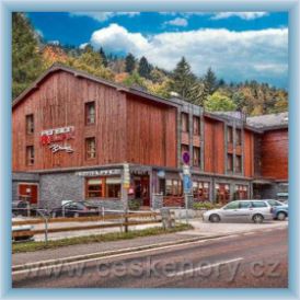 Mountain Hotel Relax
