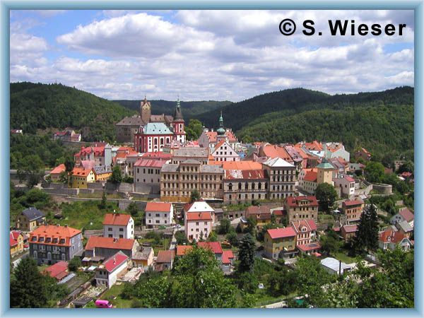 Loket from view-point under the Robi�