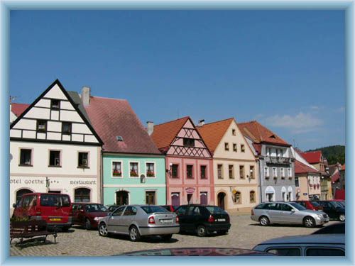 Loket - Town-square