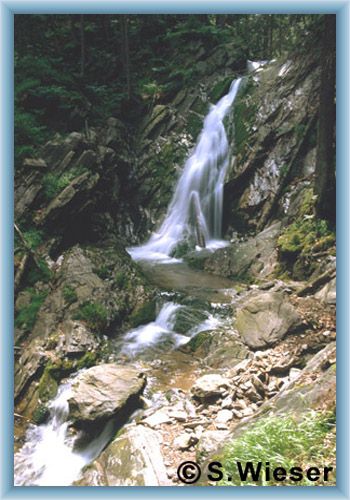 Waterfalls in B�l� str�