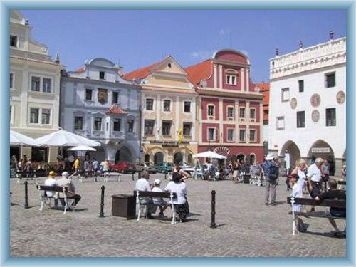 Town-square in �esk� Krumlov