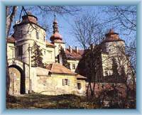 Chateau Jezeří near the Dřínov