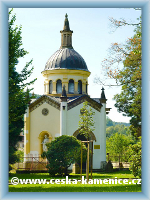 Tomb of family Preidl in Česká Kamenice