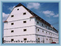 Velké Pavlovice - Granary