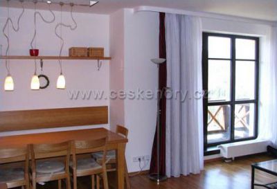 Apartment - Apartmenthouse Lověna