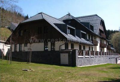 Apartment - Apartmenthouse Lověna