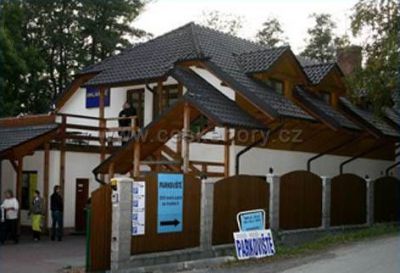 Hotel, cultural and sport complex Avalanche