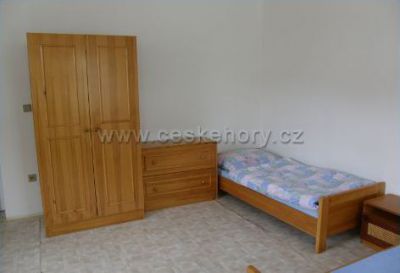 Family house 2+1 with garden