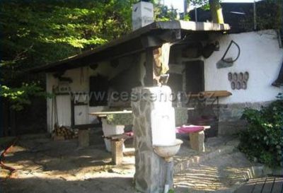 Holiday house - cottage in the garden with pool