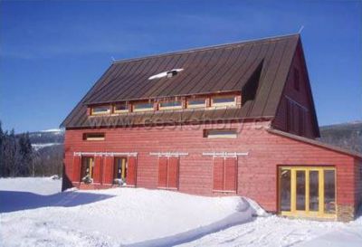 Apartment-house Klarka and bowling bar Schimmer