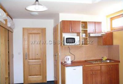 Apartment-house Klarka and bowling bar Schimmer