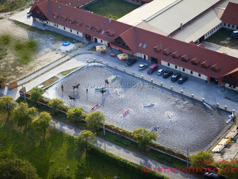 Hotel Farm Vysoka