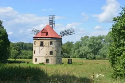 Glamping Jedlová with outdoor wellness