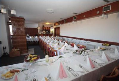 Restaurant and Guesthouse Na Louce