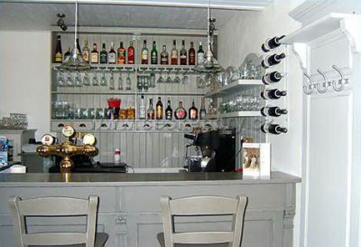 Gueshouse Silver Wind