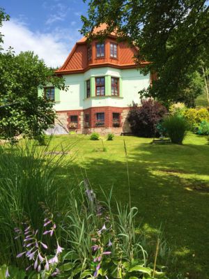 Sunny Cottage