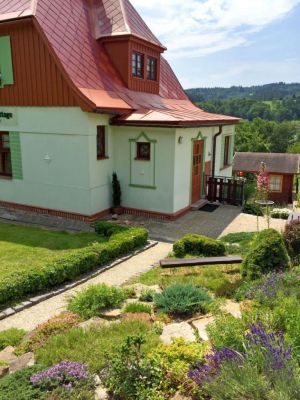 Sunny Cottage