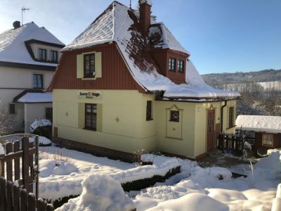 Sunny Cottage