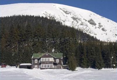 Modrodolská and Pastouška