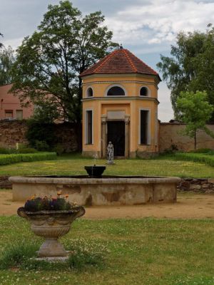 Úsobí Castle