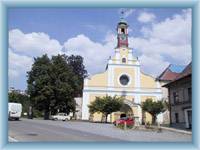 Police nad Metují - church