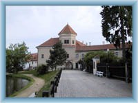 Enter gate in Telč